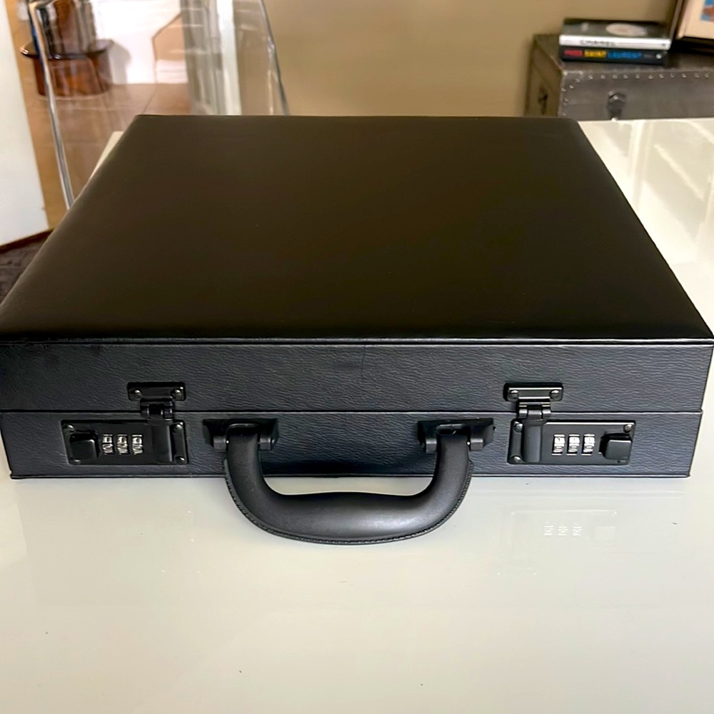 Jewelry Box With Code Black - Picture 5 of 14